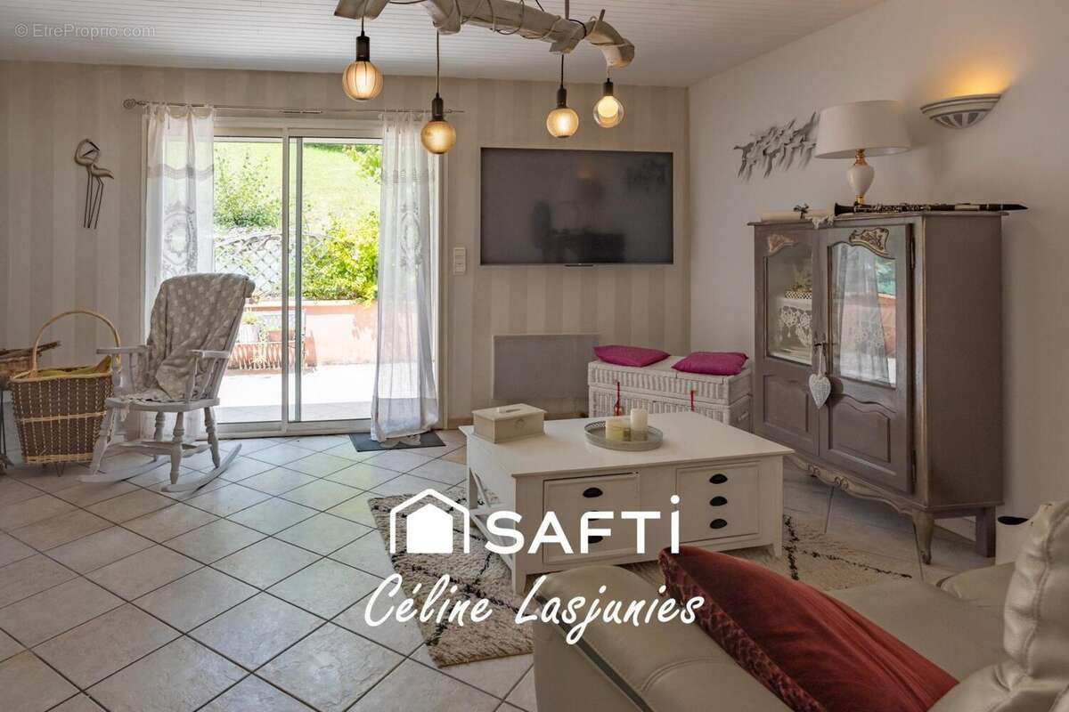 Maison 205 m² à Allez-Et-Cazeneuve  - photo 7