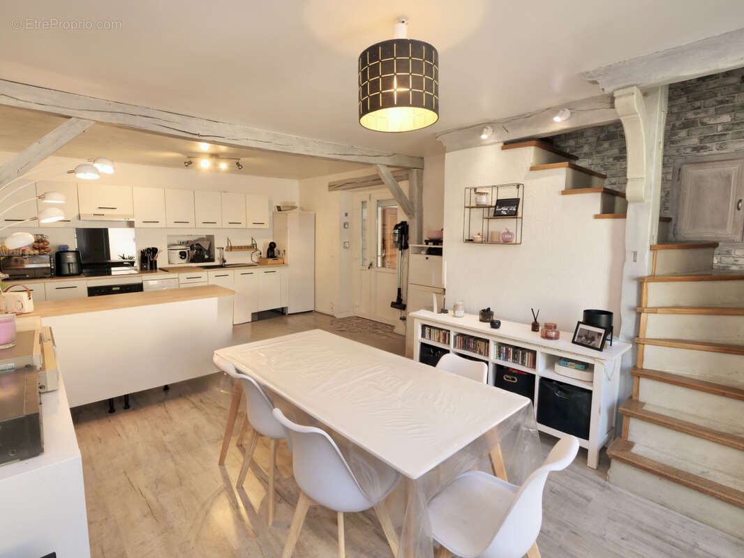 Maison 92 m² à Sivry-Courtry  - photo 4