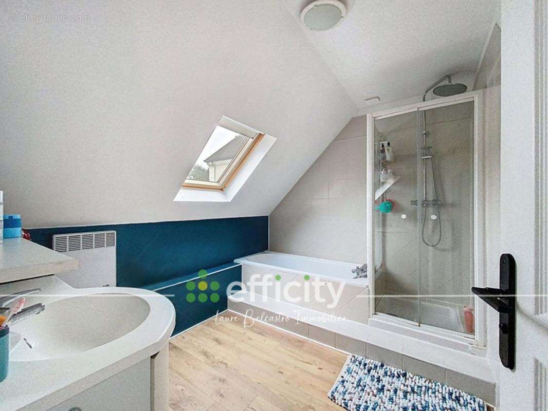 Maison à MAROLLES-EN-BRIE