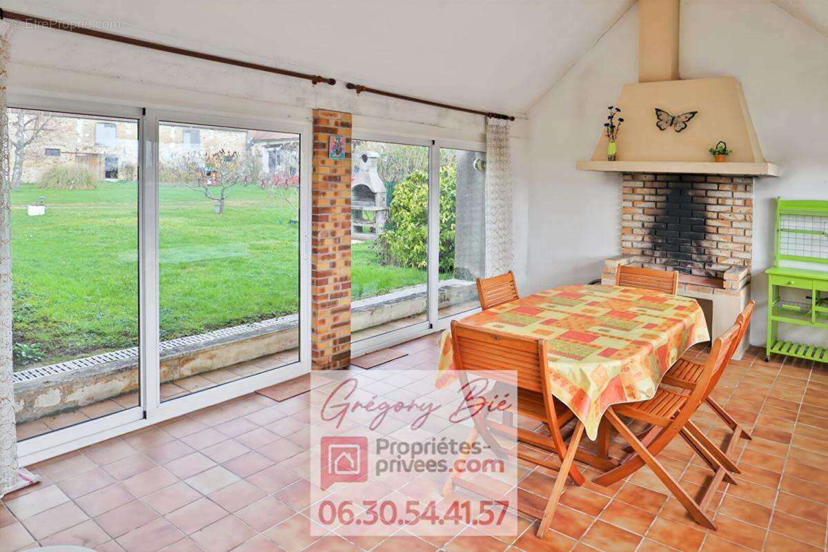 Maison à COULOMMIERS