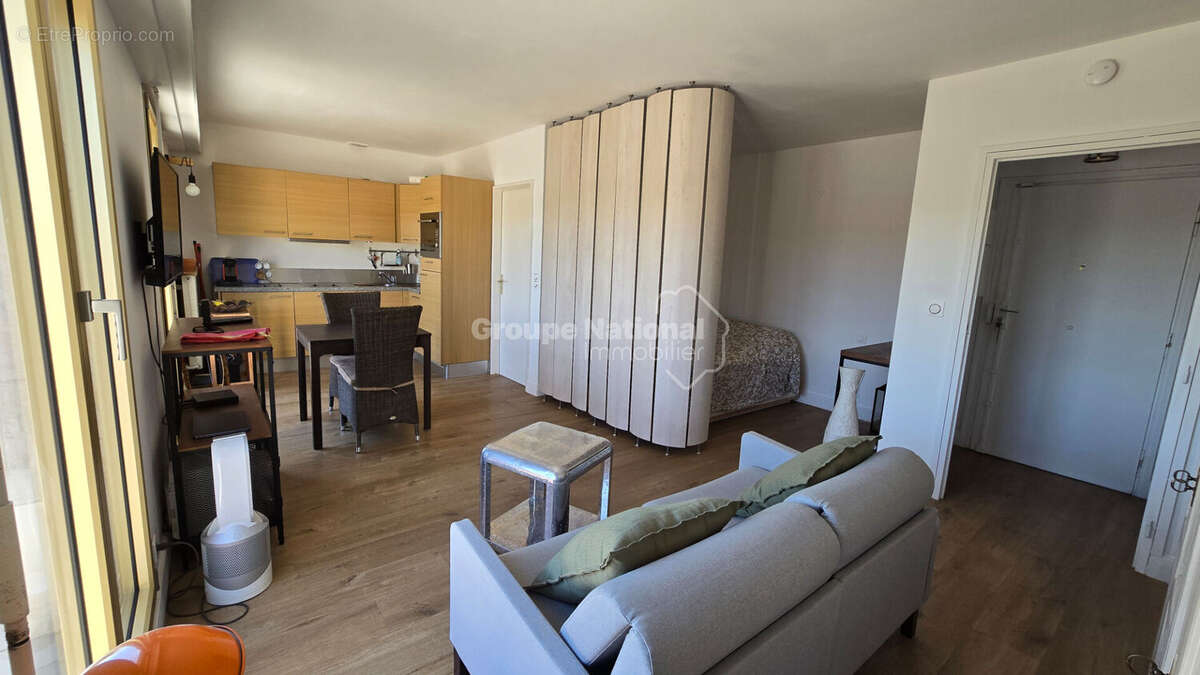 Appartement à VERSAILLES
