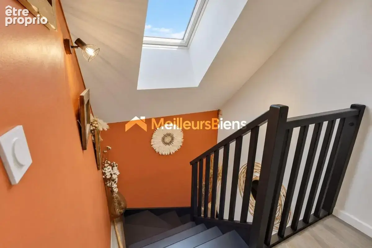 Duplex T3 esprit loft - 83m2 Carrez/105m2 au sol - Albens centre - photo 8