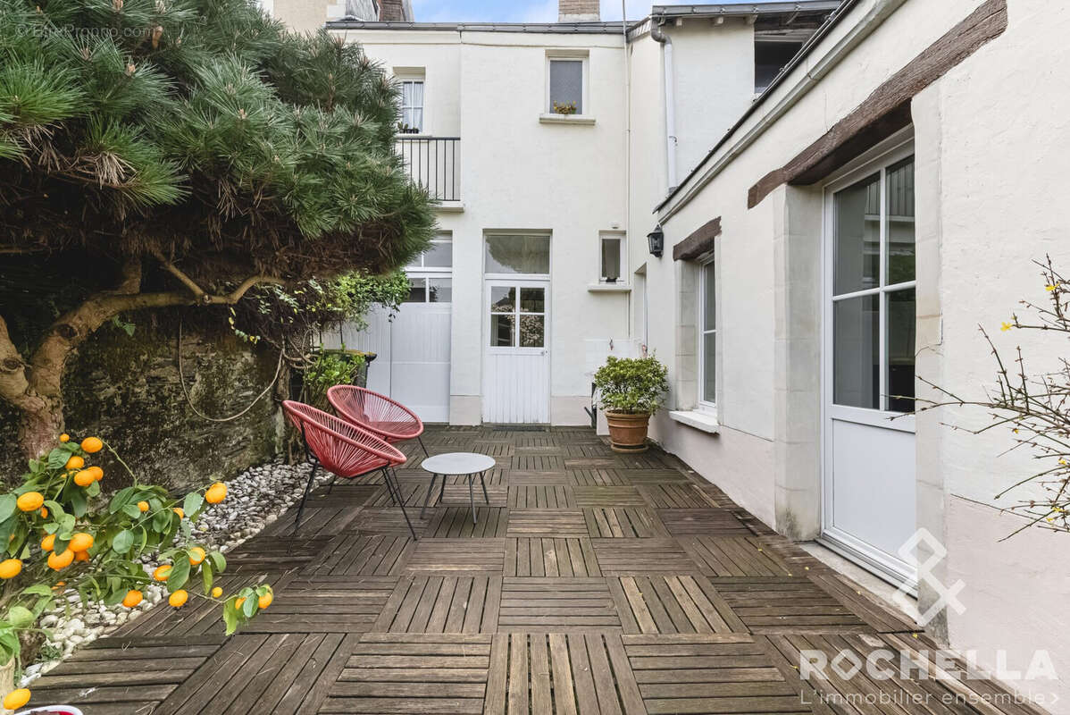 Maison à LES PONTS-DE-CE