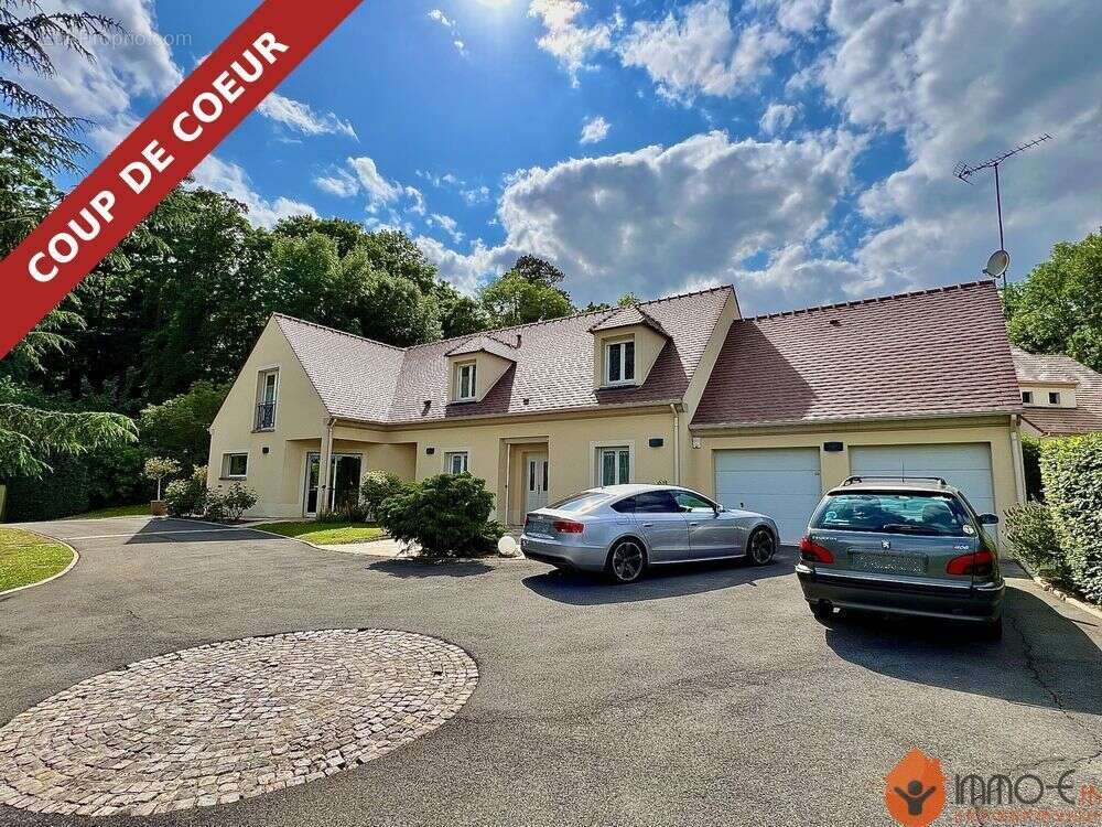 Maison à MAGNY-LE-HONGRE