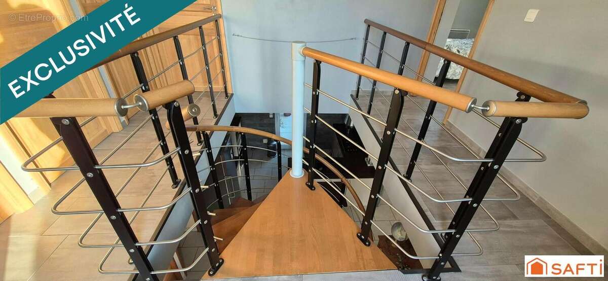 Photo 9 - Maison à REVILLON