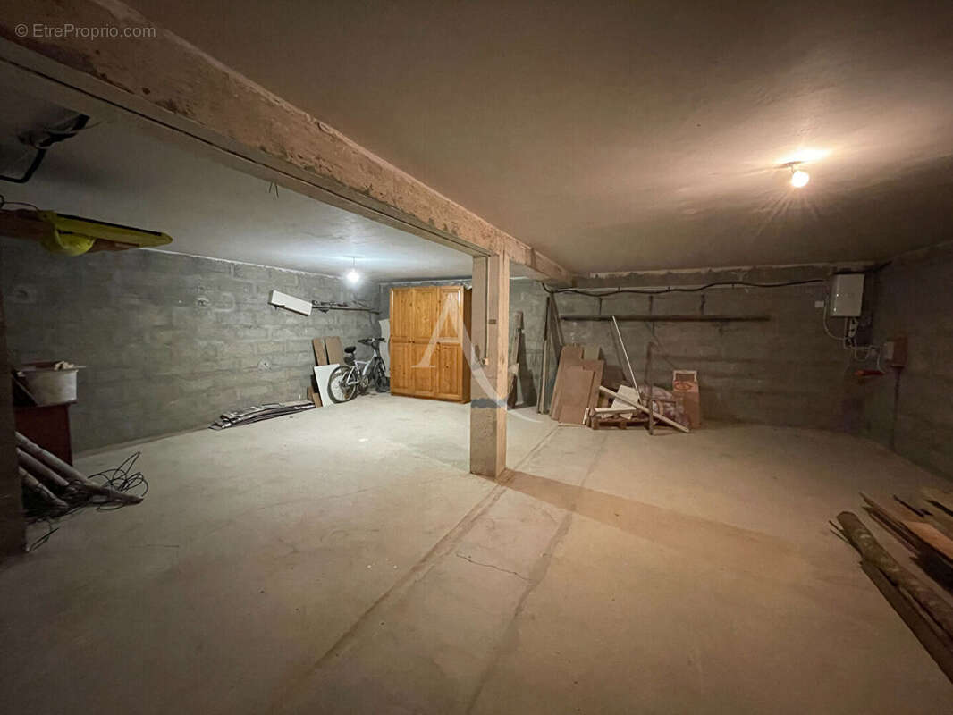 Maison à VILLENEUVE-DE-MARSAN