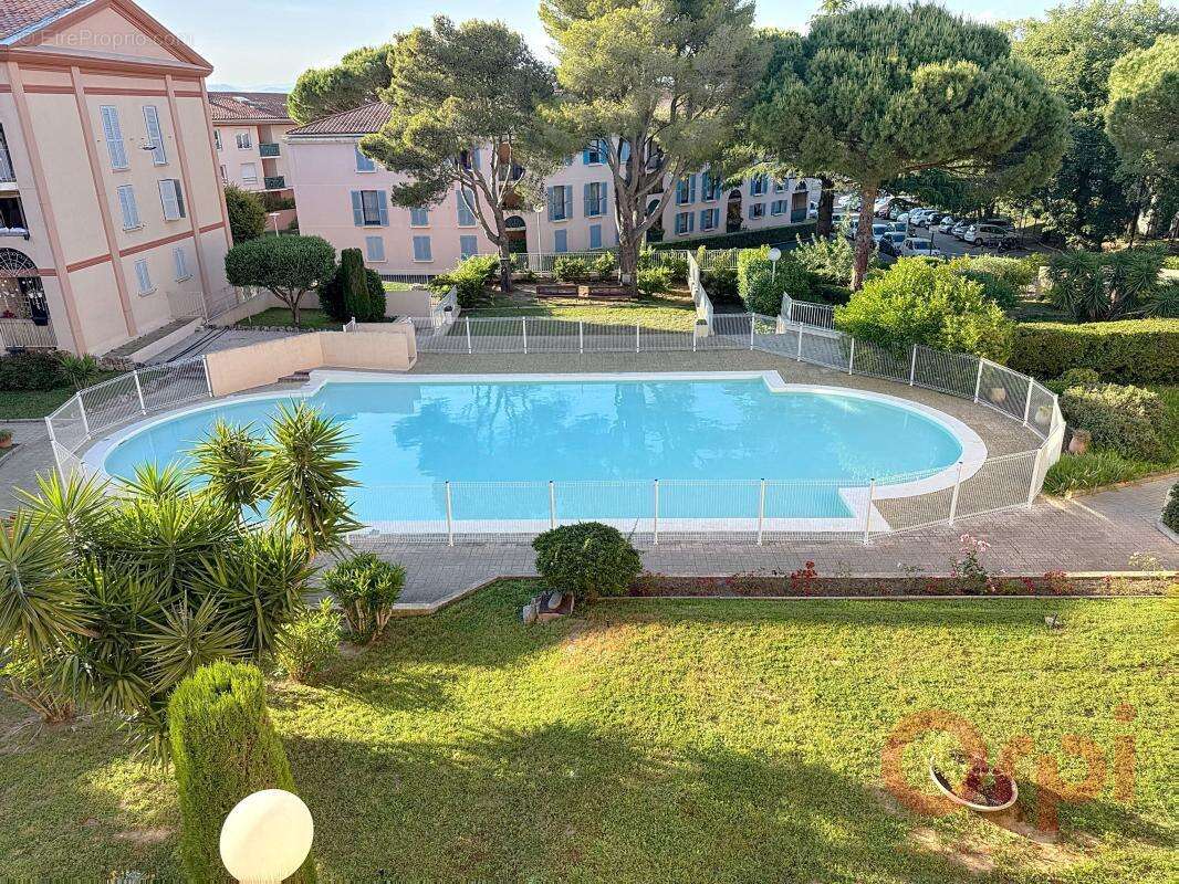 Appartement à FREJUS