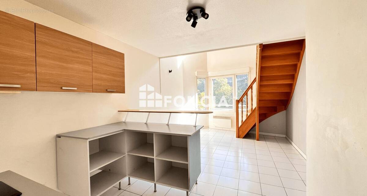 Appartement à LYON-9E