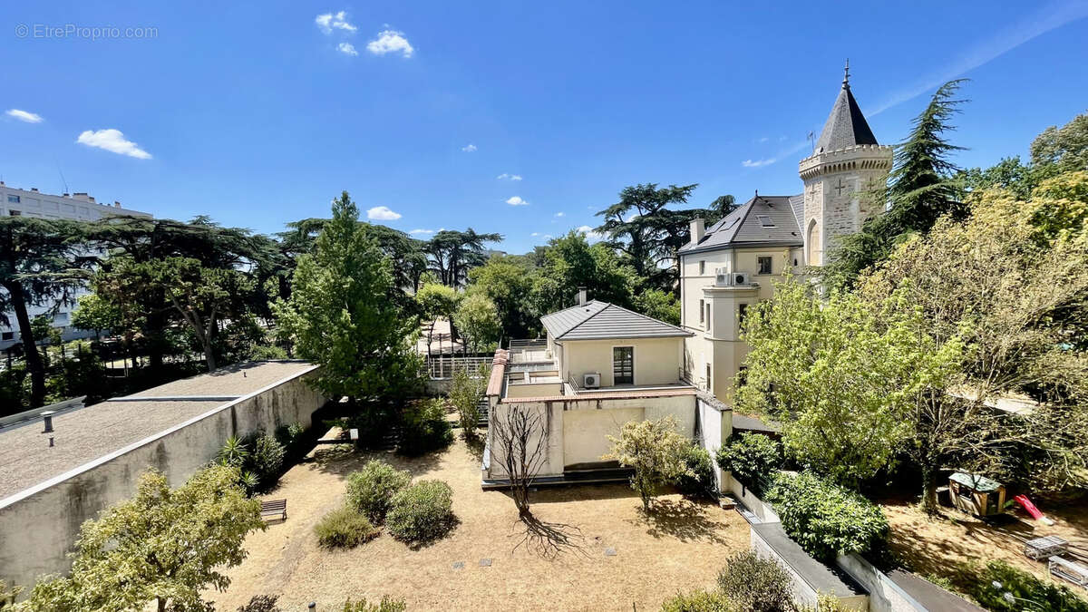 Appartement à VILLEURBANNE