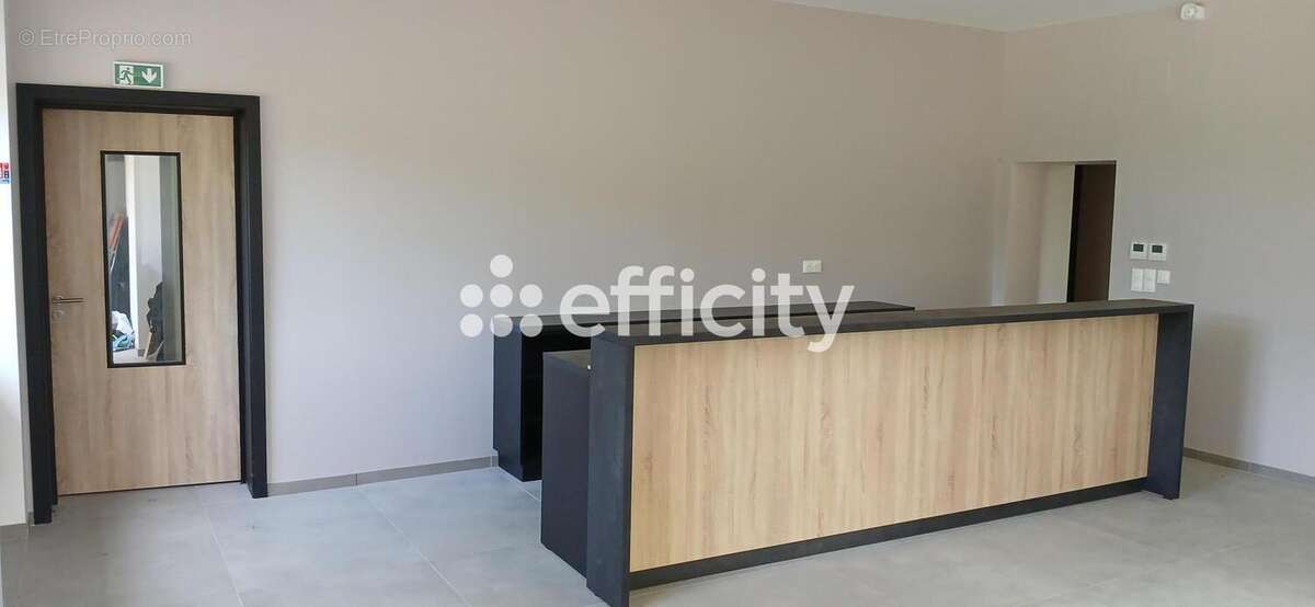 Commerce 200 m² à Drachenbronn-Birlenbach  - photo 2