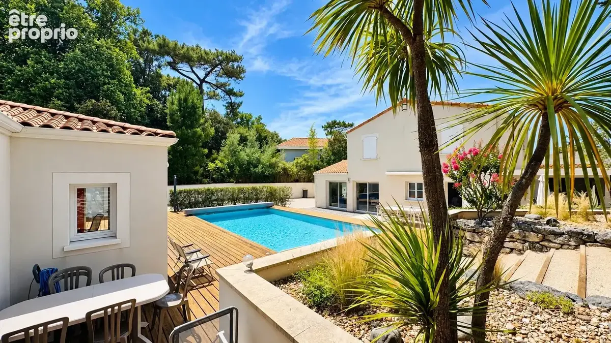 Maison 11 pièces 274 m² à vendre à Saint-Georges-De-Didonne (17110) - photo 3