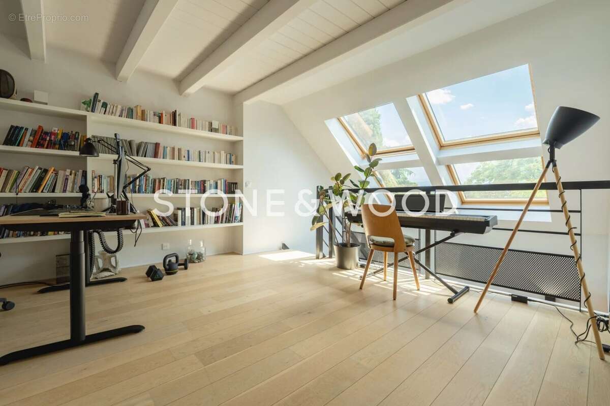 Appartement à PRINGY