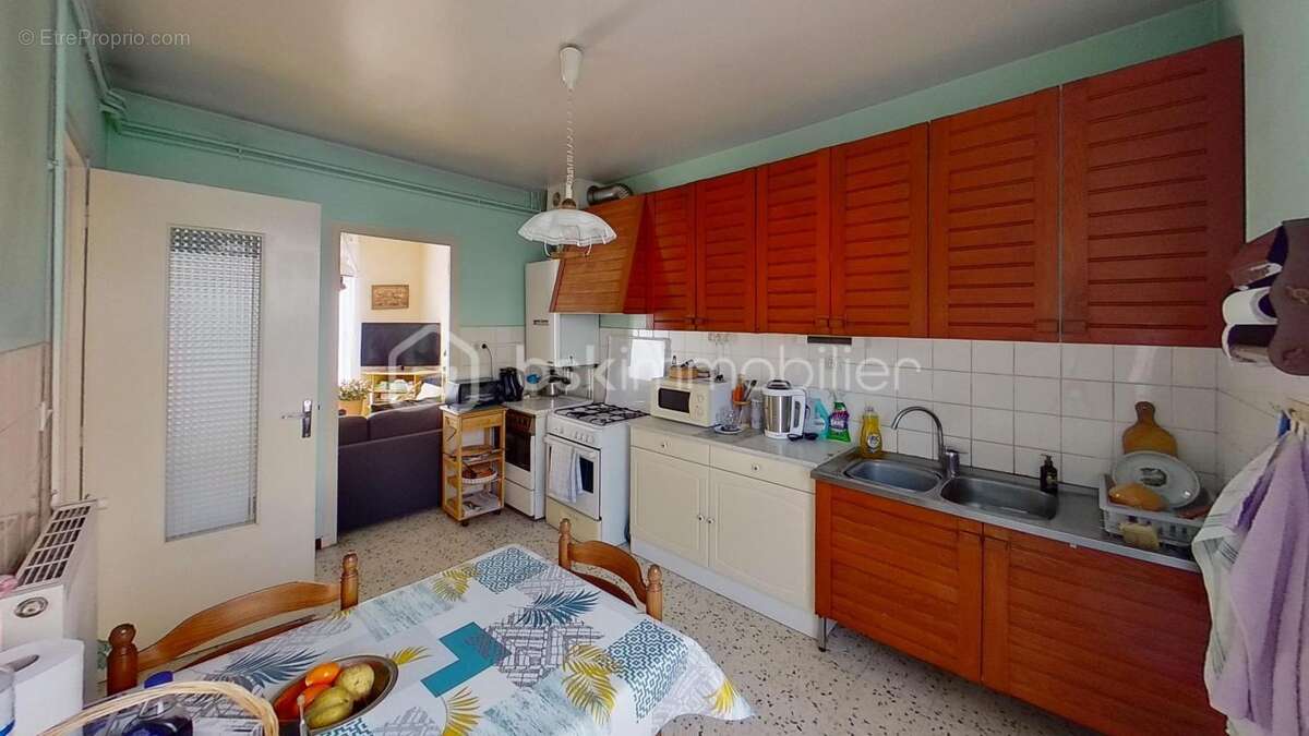 Maison à MONTELIMAR