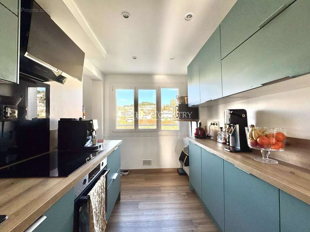 Appartement à LE CANNET