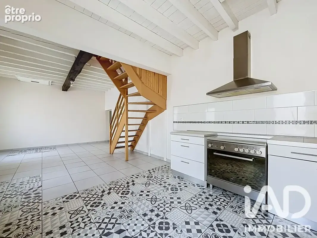 Photo 1 - Maison à AMBARES-ET-LAGRAVE