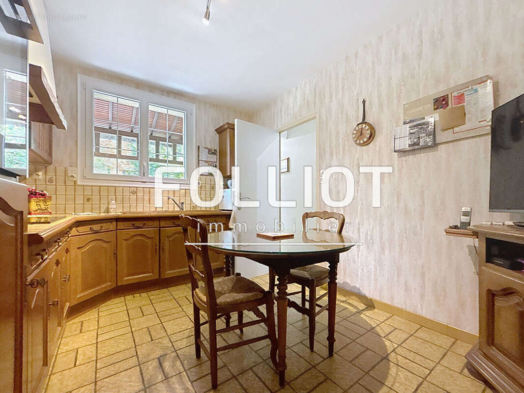 Maison à CESNY-BOIS-HALBOUT