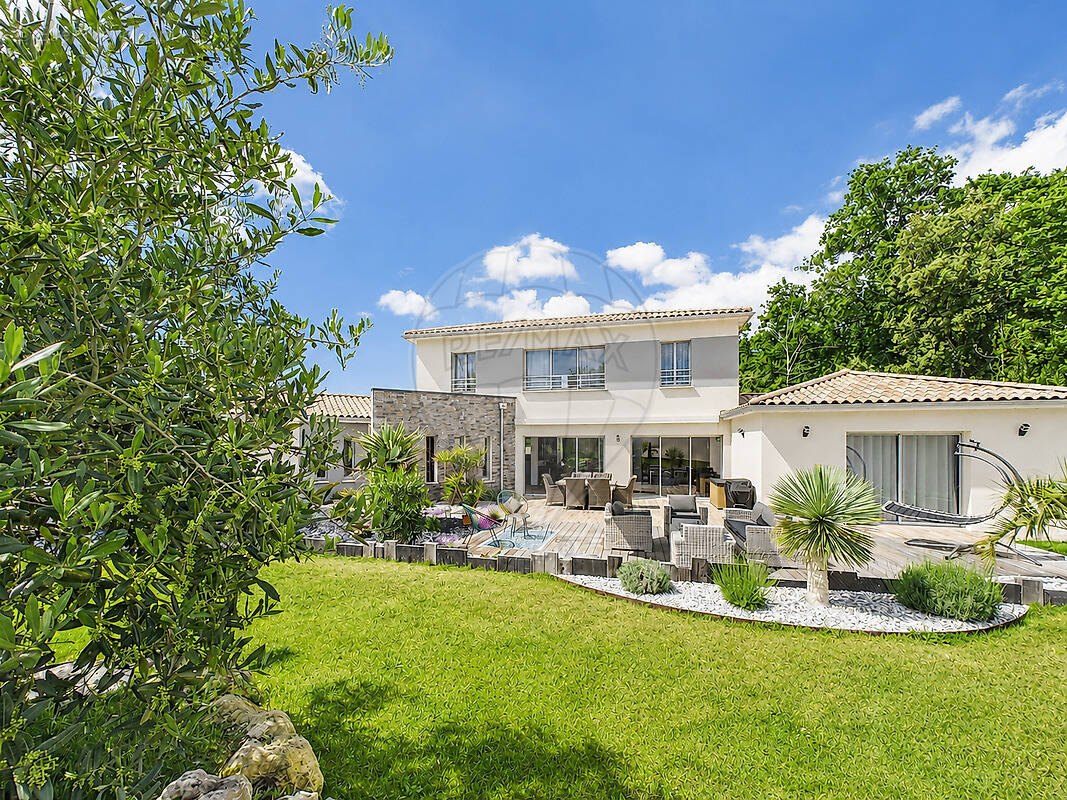 Maison à LES MATHES