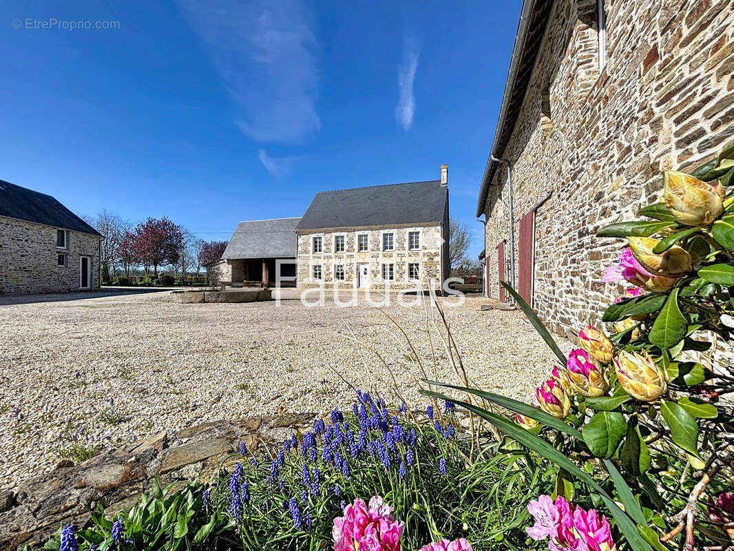 Maison à VILLERS-BOCAGE