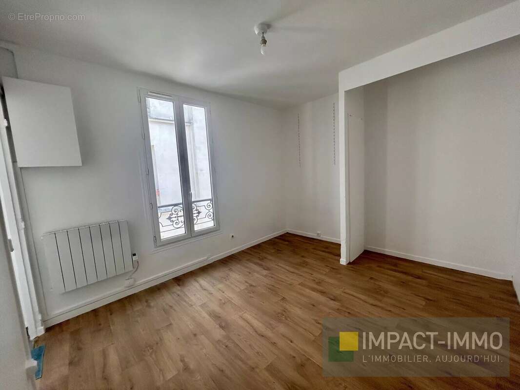 NOUVEAUTÉ – Charmant studio lumineux très bon état - photo 3