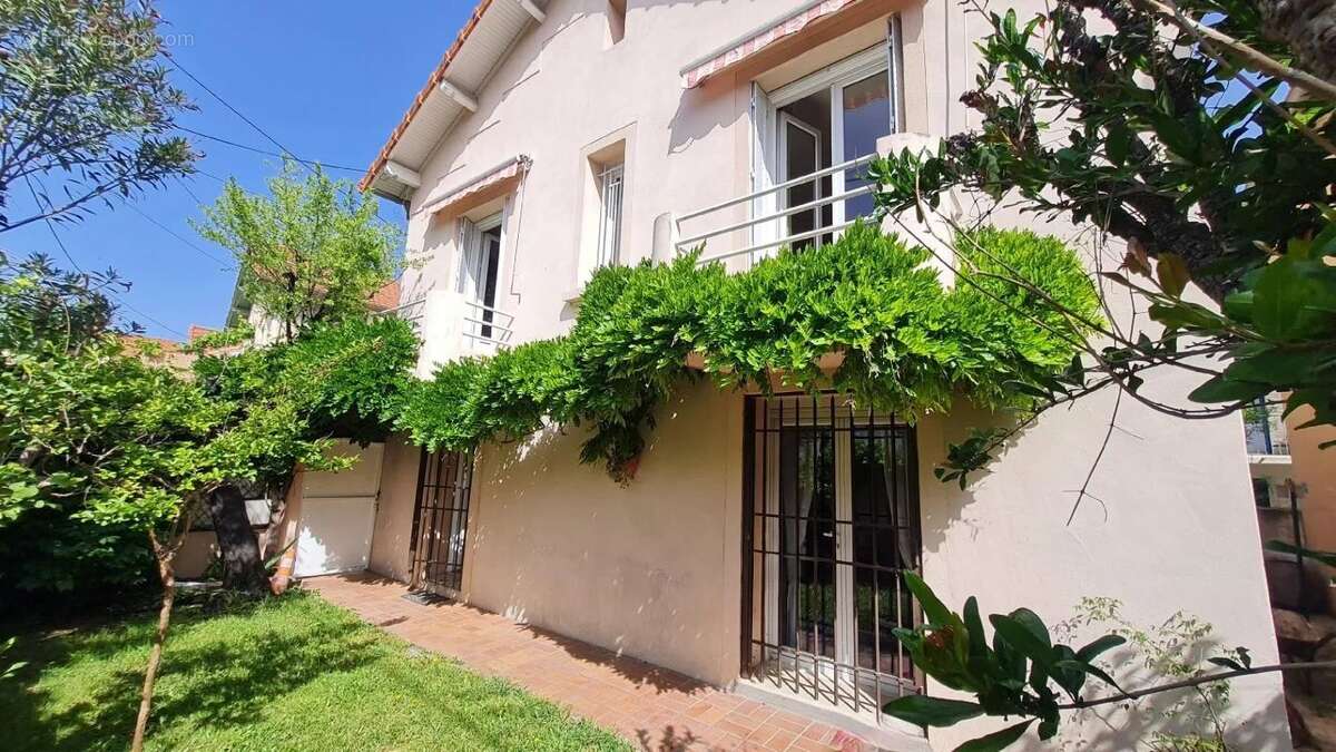 Maison à AVIGNON