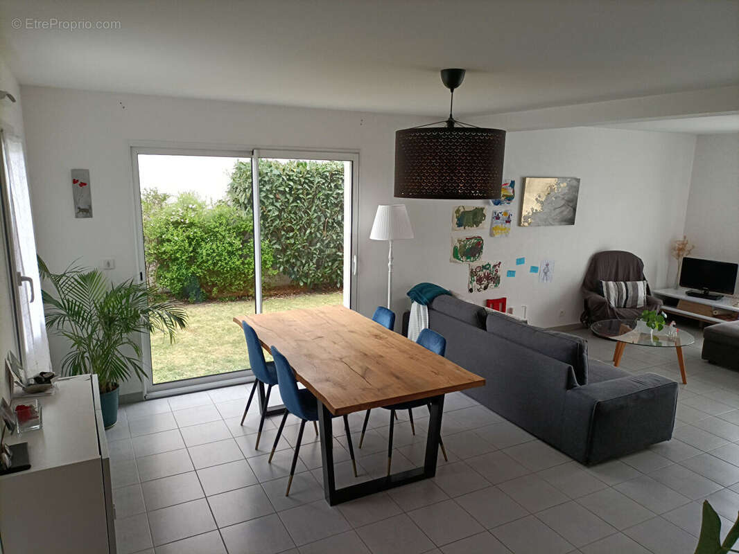 Maison à LA CHAPELLE-SUR-ERDRE