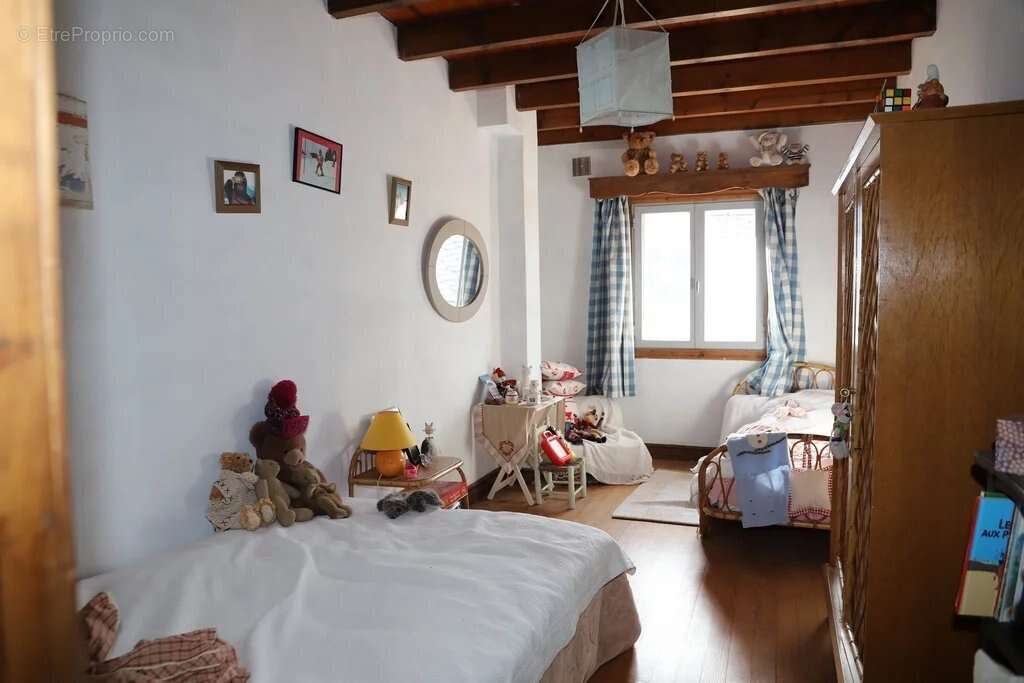 Appartement à LES CABANNES