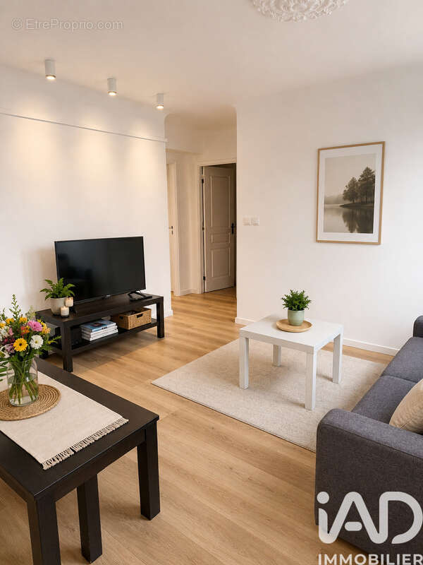 Photo 2 - Appartement à BOURG-LA-REINE