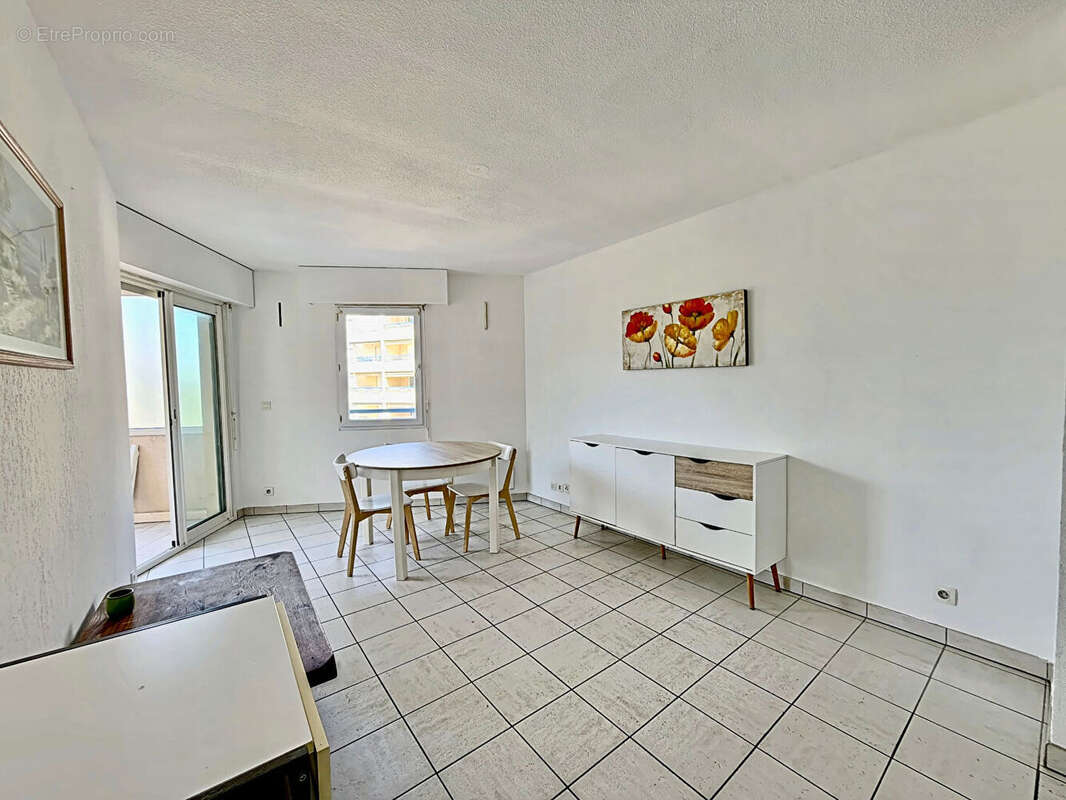 Appartement à FREJUS