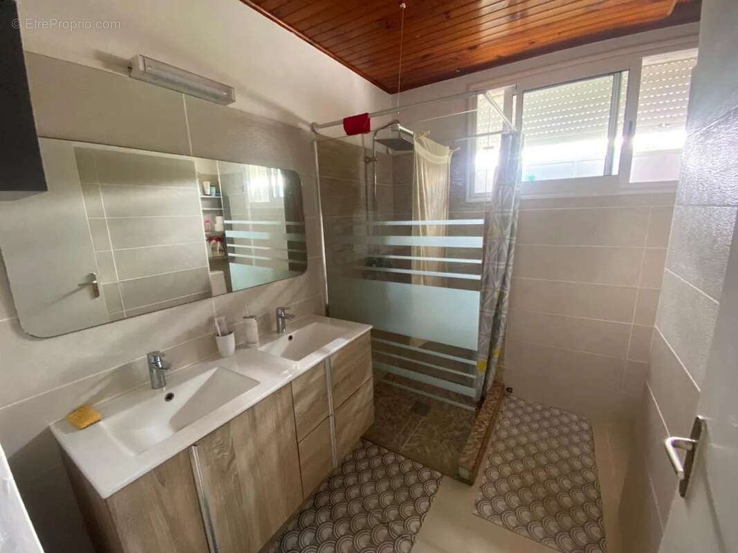 Maison à LE LAMENTIN