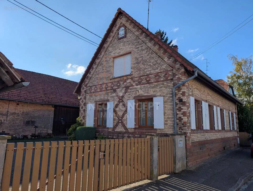 Maison à OBERHOFFEN-SUR-MODER
