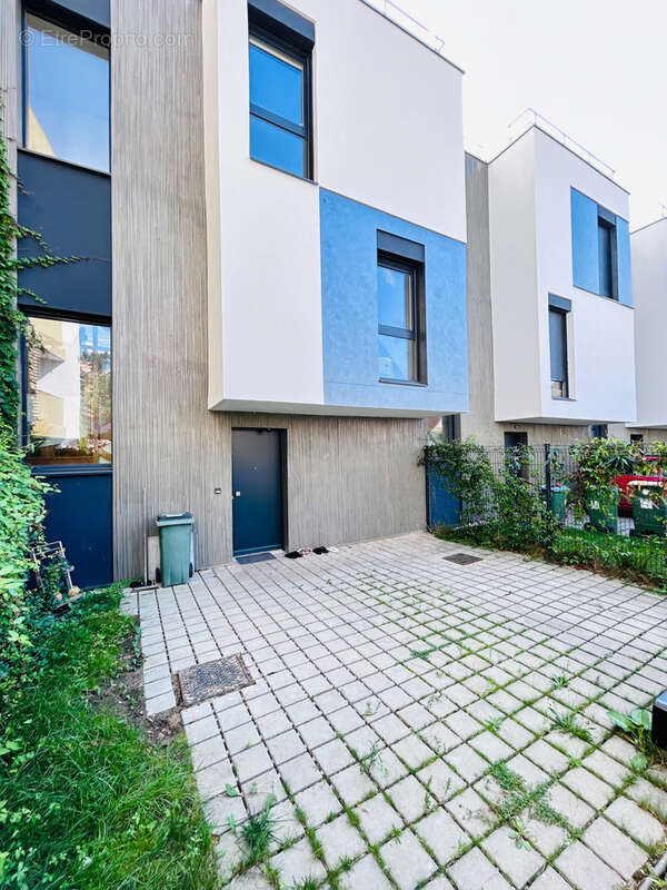 Maison à BAGNEUX