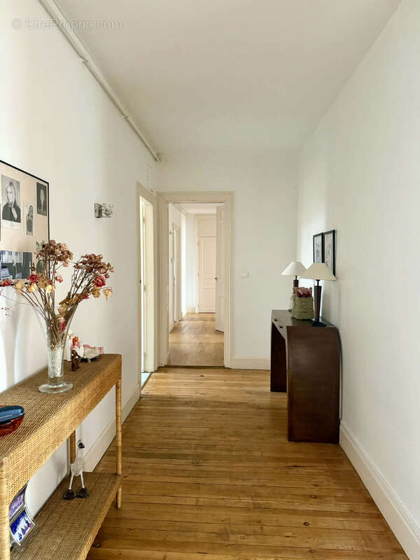 Haussmanien spécial investisseur   appartement vendu loué - photo 5