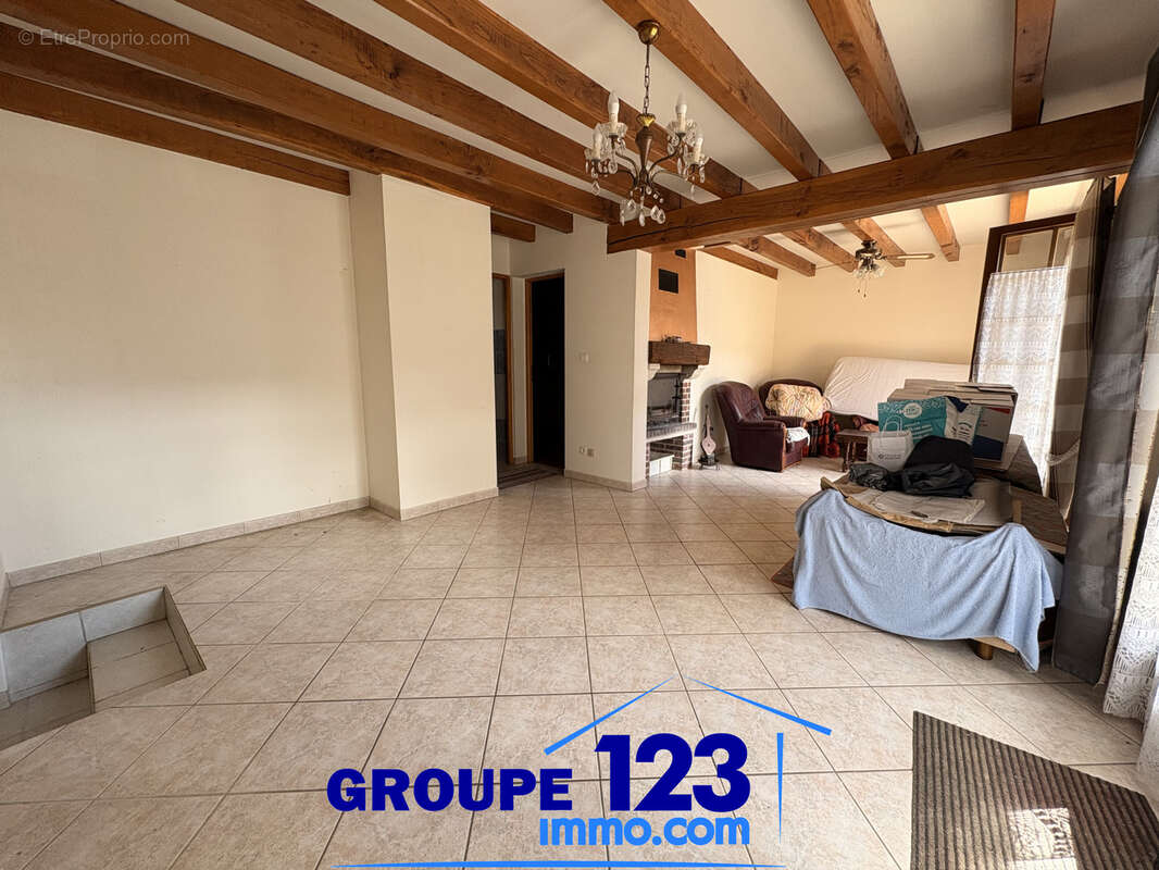 Maison de 66 m2 avec combles aménageables   Venoy, à 10 minutes d’Auxerre - photo 4