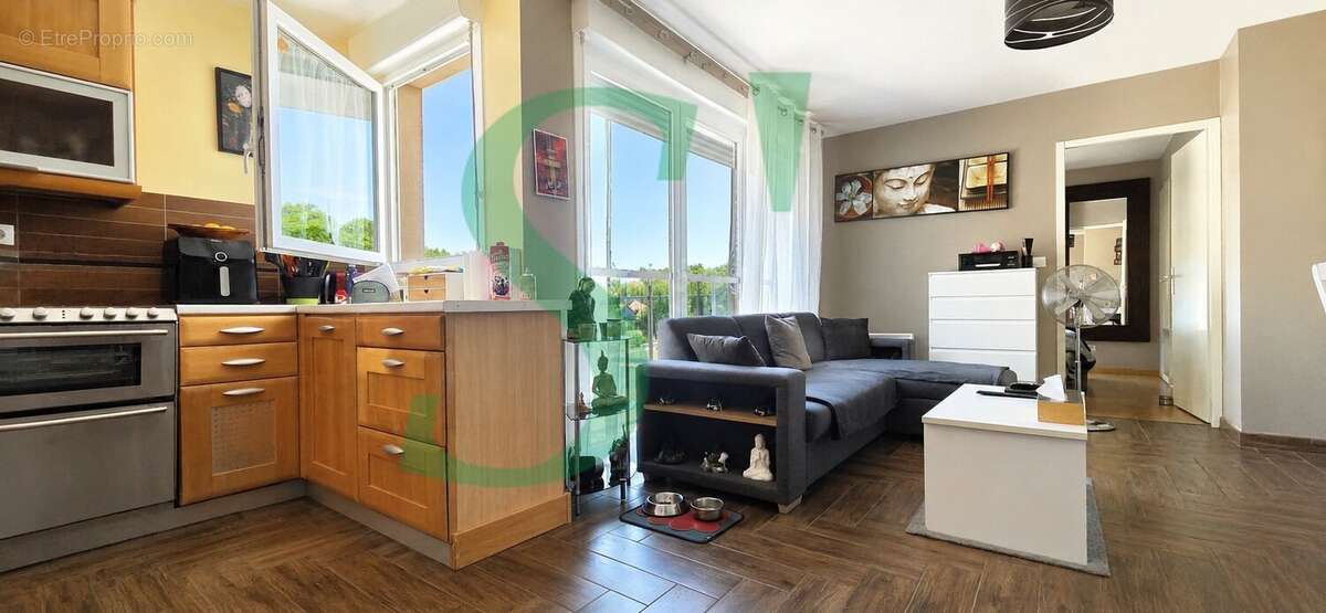 Appartement 41 m² à Gisors  - photo 2