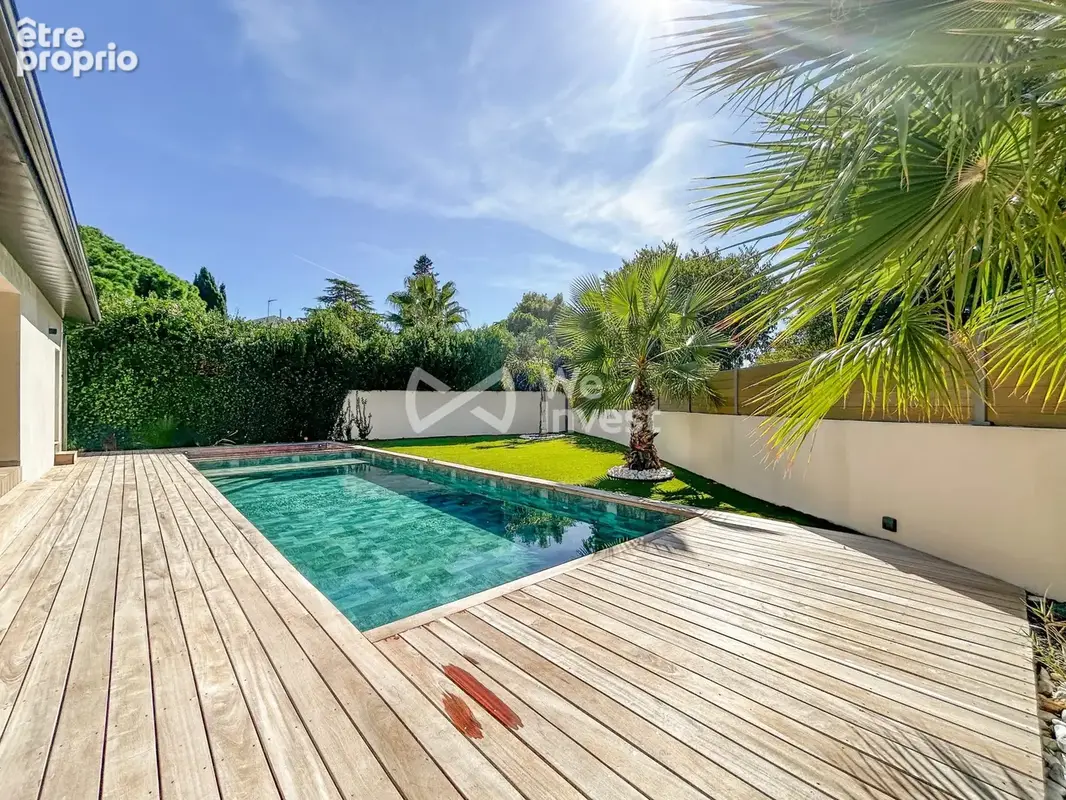 Maison 7 pièces 230 m² à vendre à Saint-Aunes (34130) - photo 3