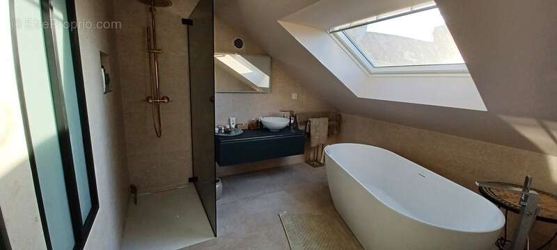 Maison à GRAINVILLE-LA-TEINTURIERE