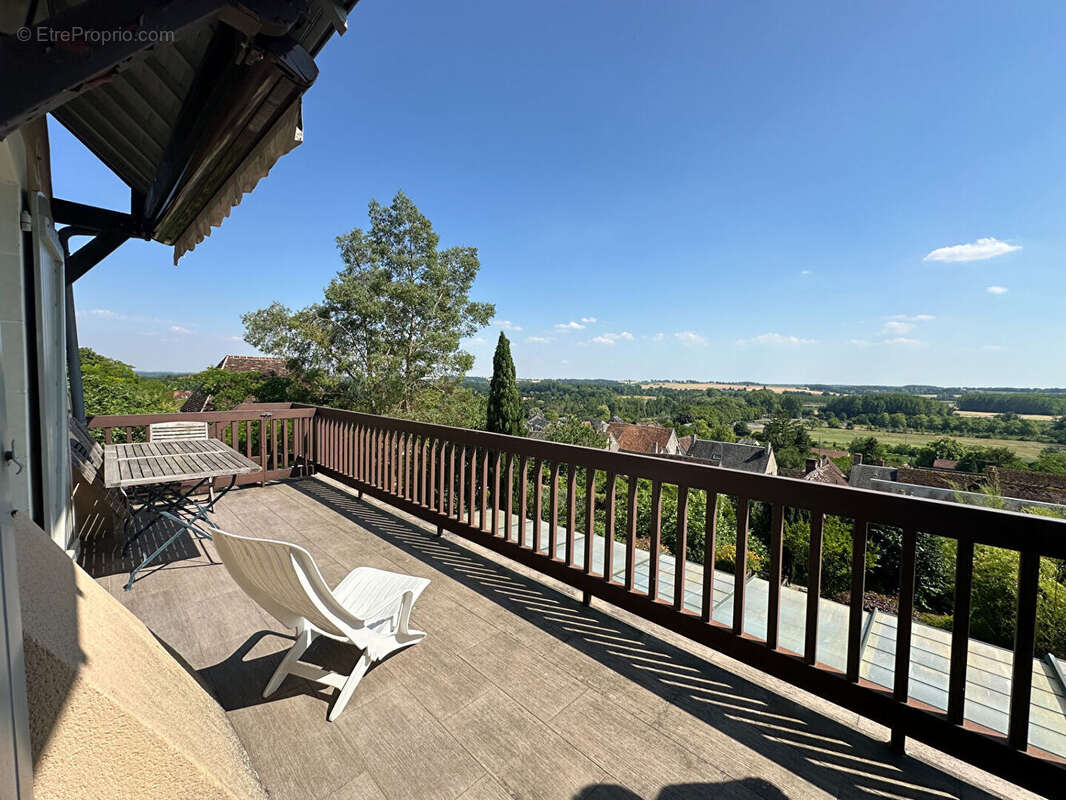 Maison à PALLUAU-SUR-INDRE