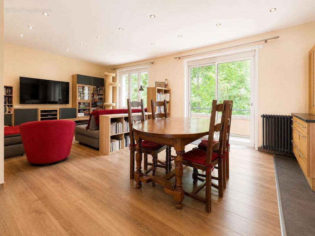 Appartement à GIVORS