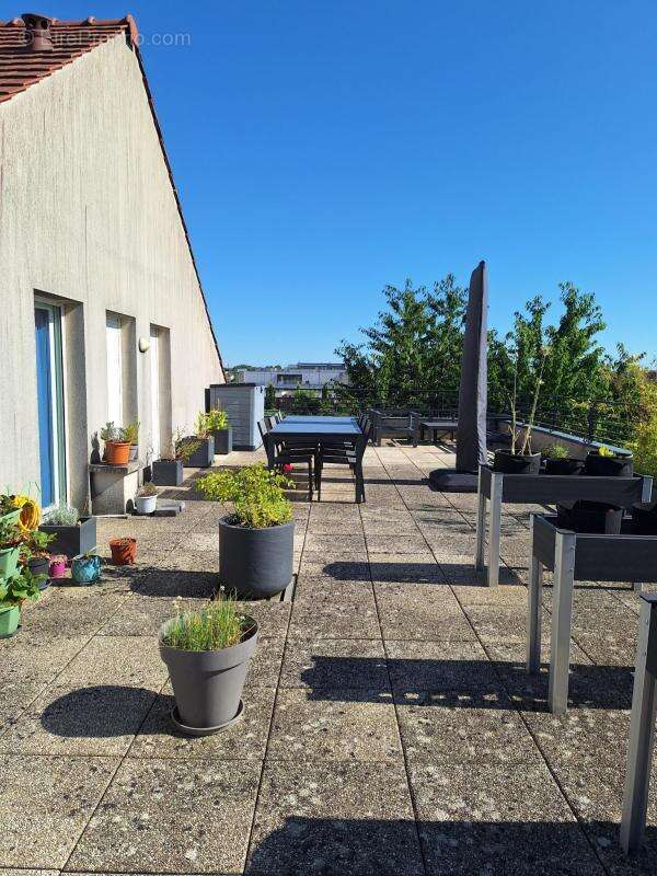 Appartement à BUSSY-SAINT-GEORGES