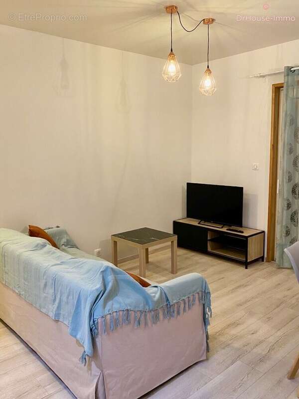 Maison 45 m² à Plazac  - photo 7