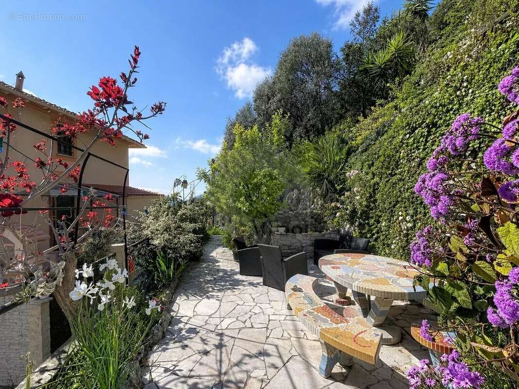 Maison à MENTON