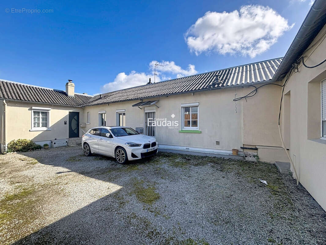 Maison 72 m² à Agneaux  - photo 3