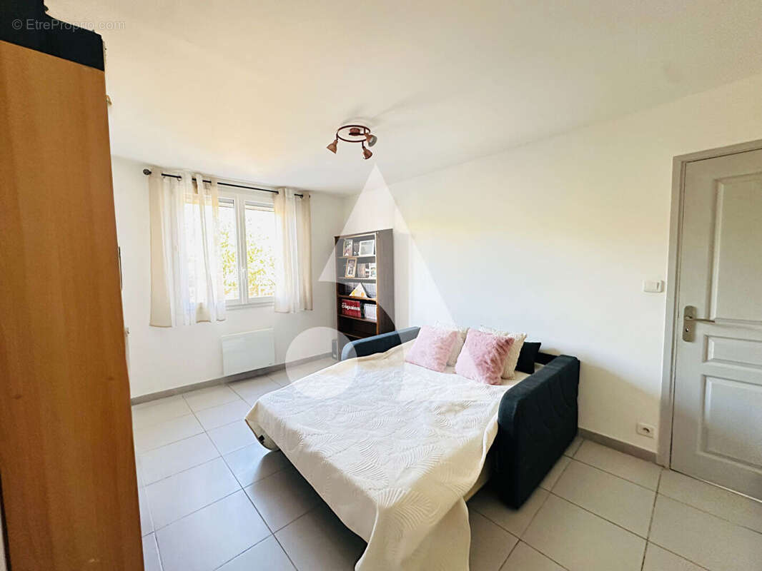 Appartement à PERTUIS
