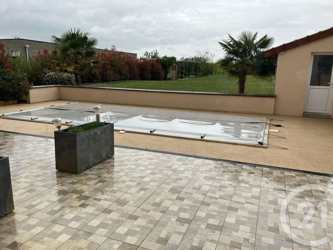 Maison à SAINT-LUMIER-EN-CHAMPAGNE