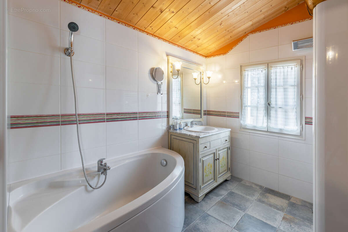 Murviel-les-montpellier une  villa  independante avec piscine 599 000 € - photo 3
