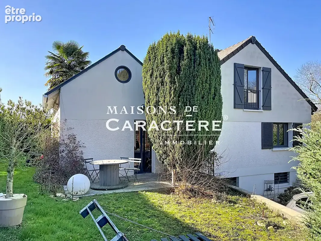 Maison de charme individuelle avec triple Séjour & Hauteur cathédrale - photo 7