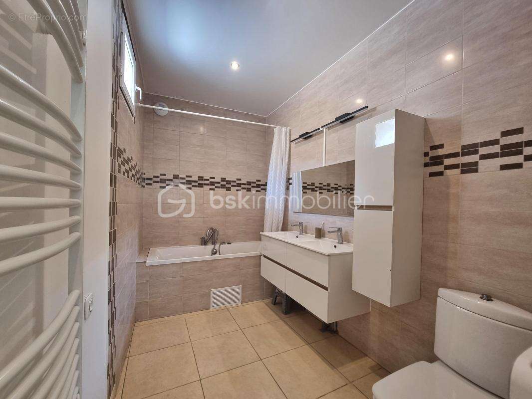 Maison en pierre_ 4 chambres_ jardin ! - photo 8