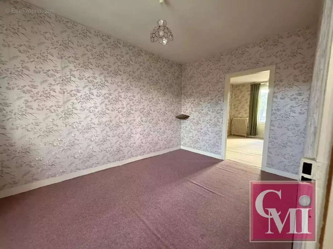 Maison 3 chambres sur 400m2 de terrain (4 appartements type - photo 6