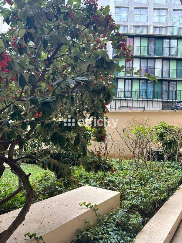 Appartement à PARIS-12E