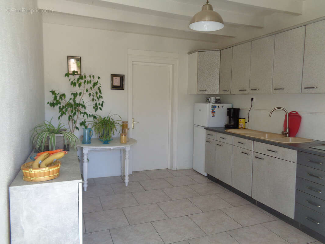 Maison charentaise en pierre rénovée – 163 m² habitables – Saint-Ciers-du-Taillon (17240) - photo 18